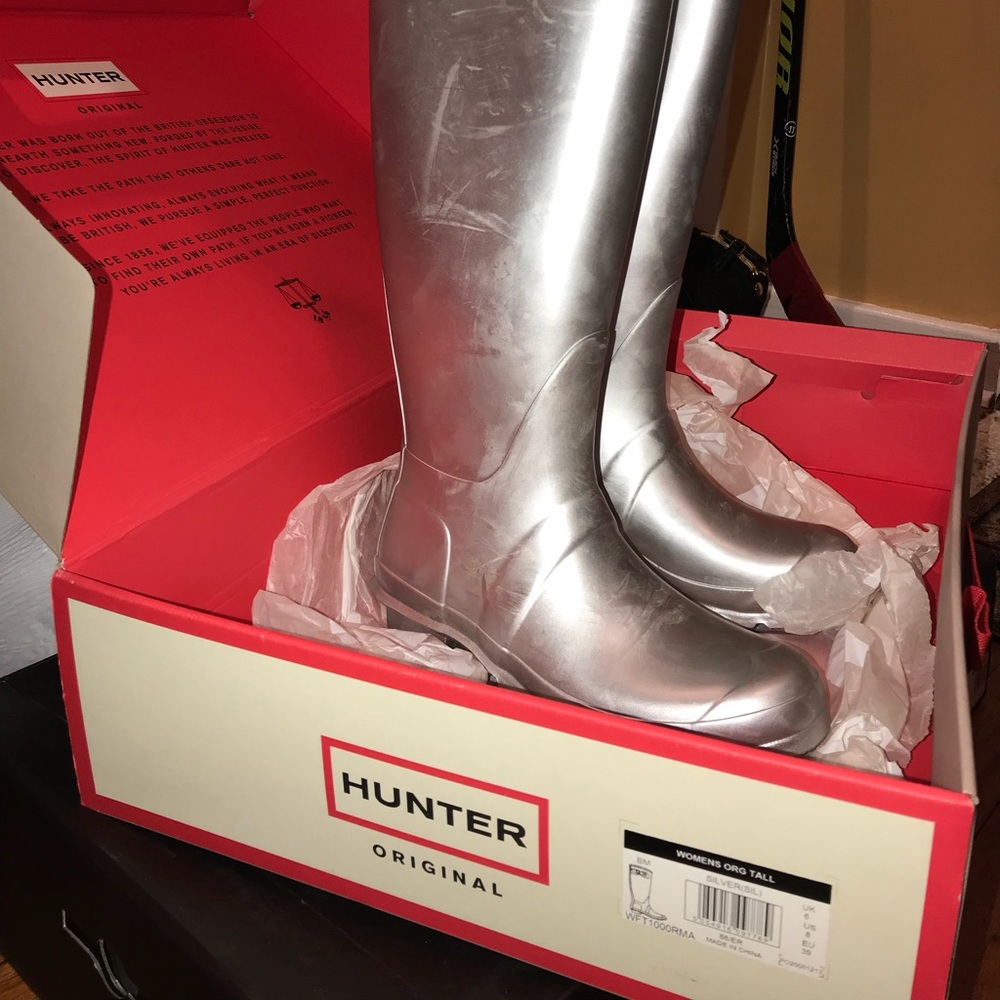 Rain boots